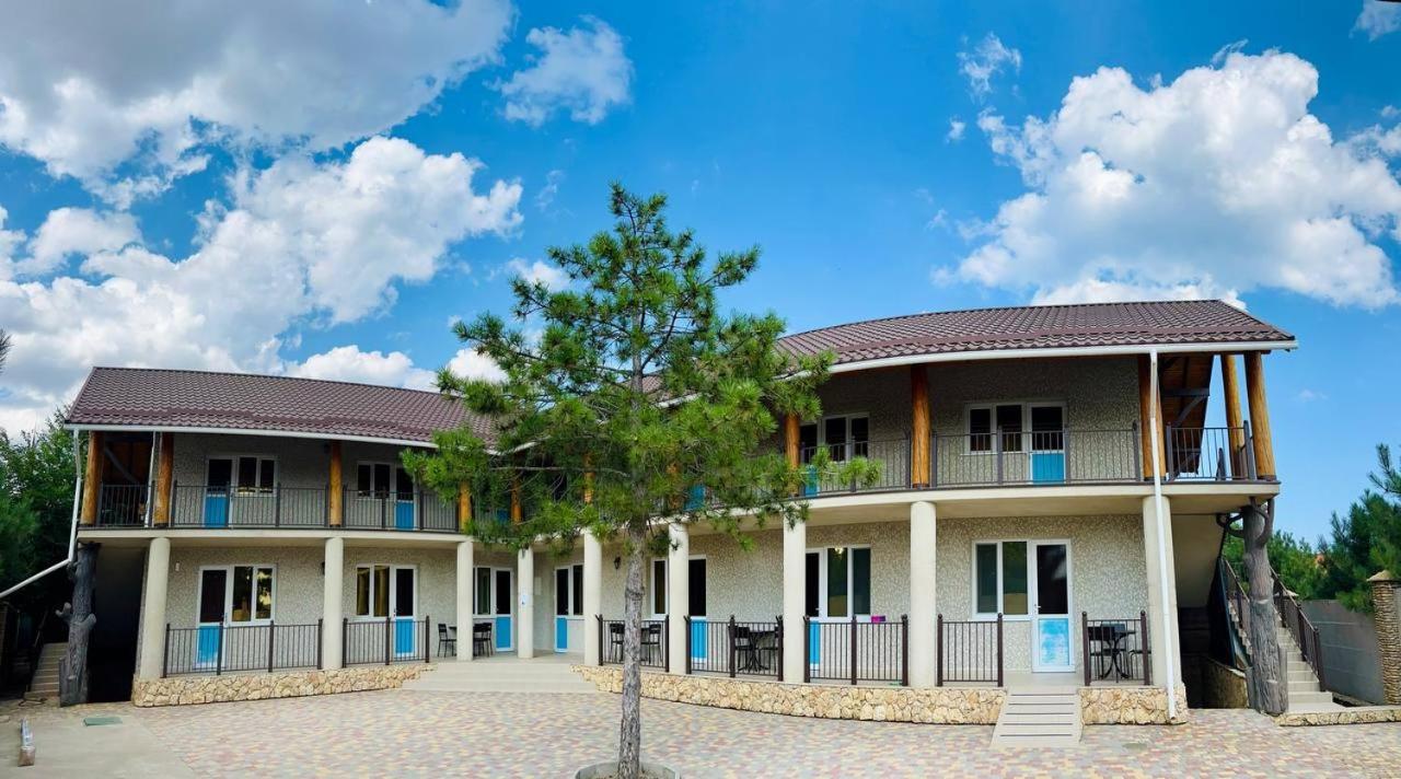 More Nadezhd Hotel Санжийка Екстериор снимка