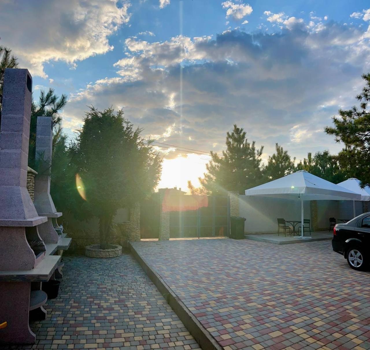 More Nadezhd Hotel Санжийка Екстериор снимка